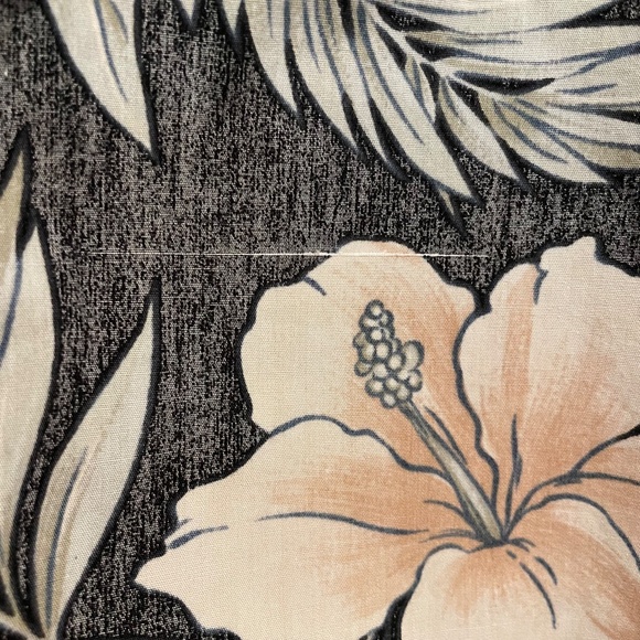 Tori Richard Vintage Aloha Shirt Made In Hawaii - Picture 7 of 8